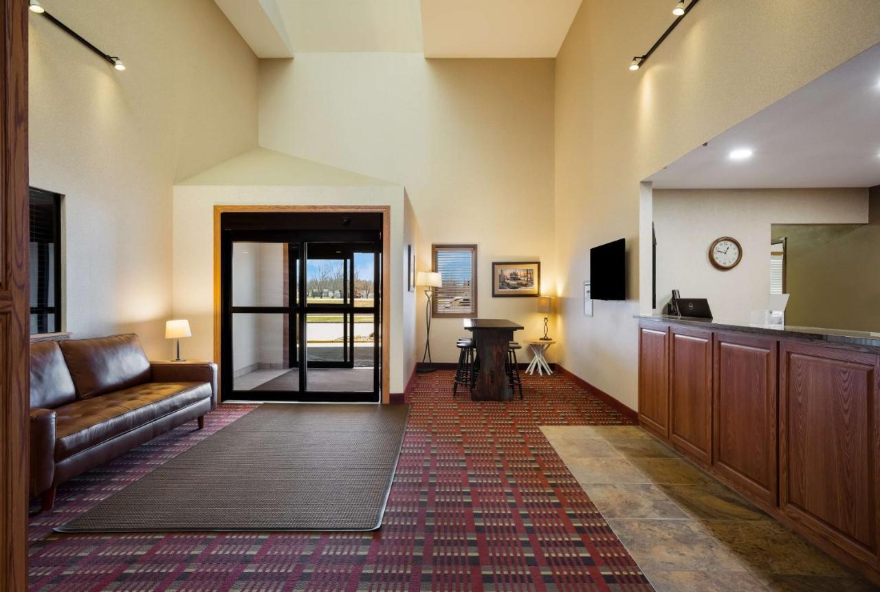 Best Western Vermillion Inn Ngoại thất bức ảnh